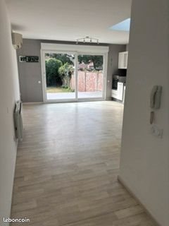 Appartement à louer, 88m², Merville