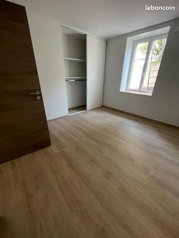 Appartement à louer, 100m², Guyans-Vennes