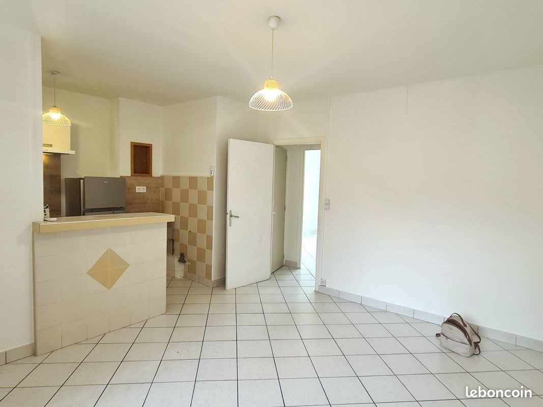 Appartement à louer, 48m², Loriol-sur-Drôme