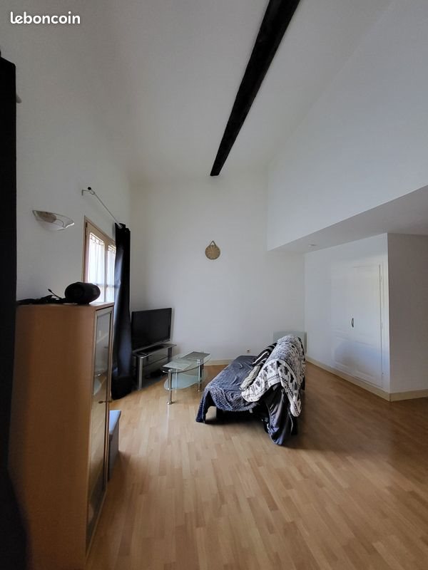 Appartement à louer, 57m², Lunel