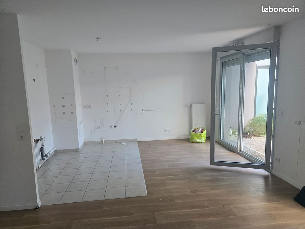 Appartement à louer, 81m², Aubervilliers