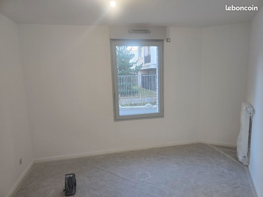 Appartement à louer, 81m², Aubervilliers