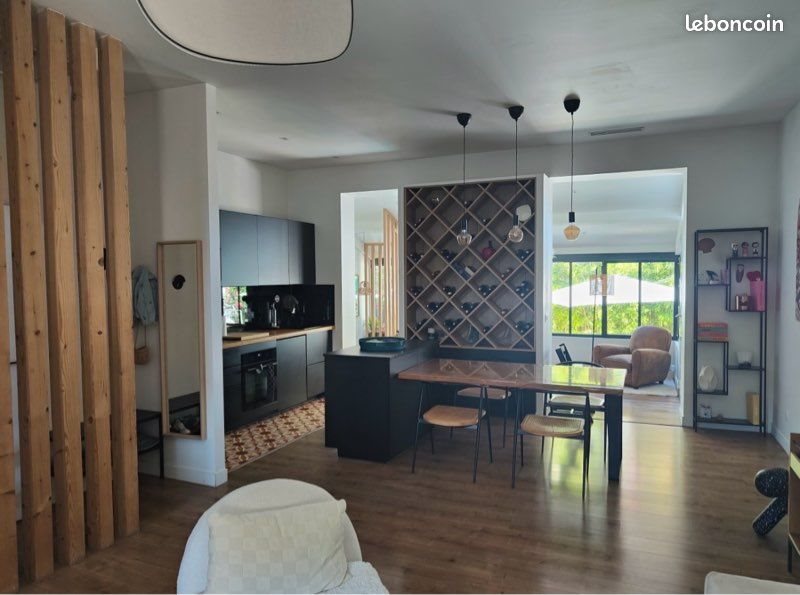 Maison à louer, 135m², Marseille 9ème