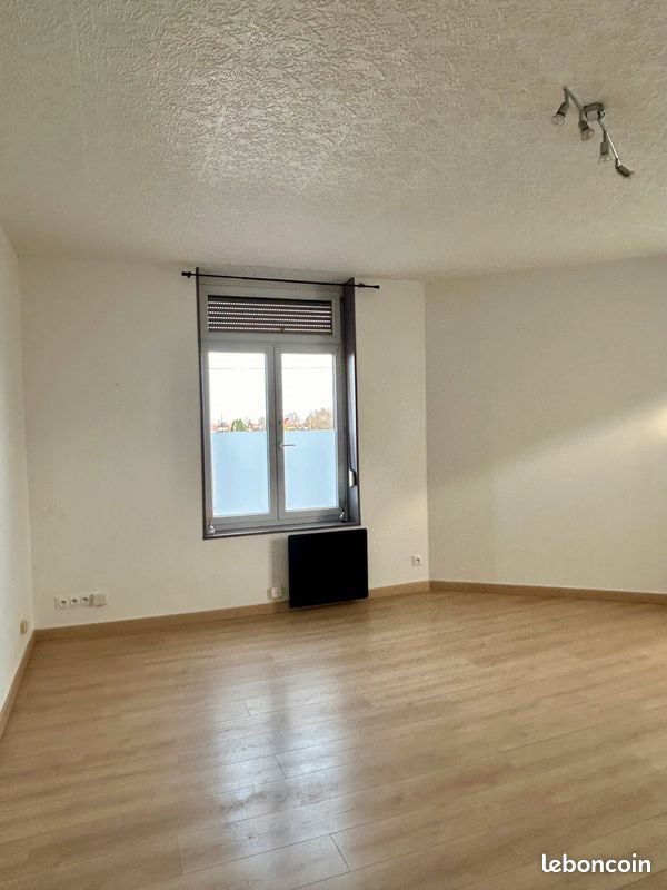 Appartement à louer, 65m², Estaires