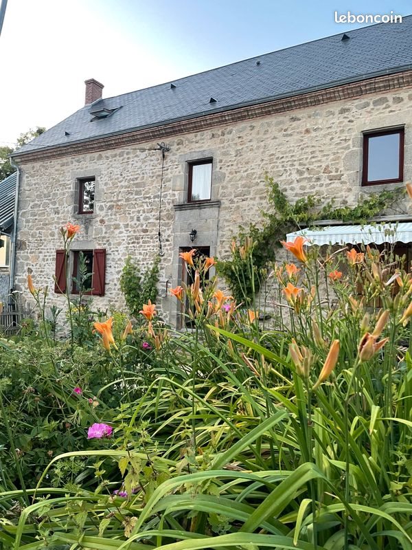 Maison à vendre, 218m², Saint-Priest-des-Champs