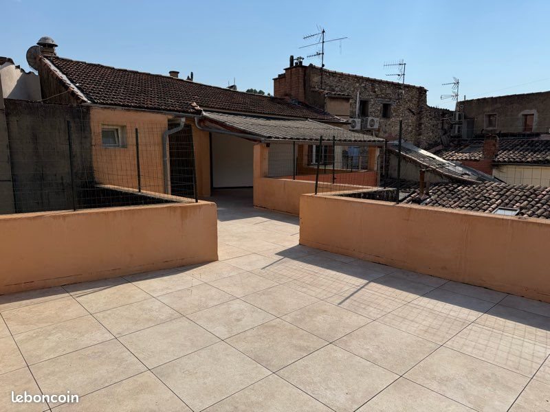 Appartement à louer, 75m², Apt