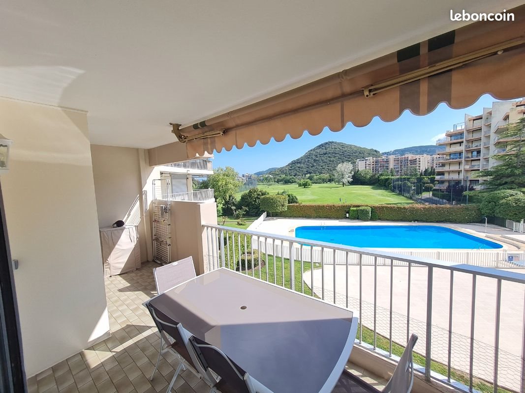 Appartement à louer, 33m², Mandelieu-la-Napoule