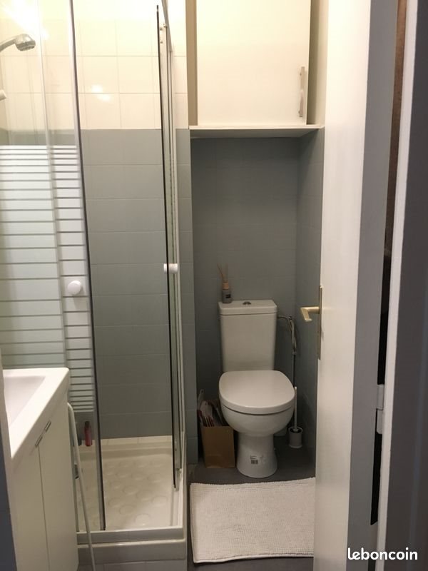 Appartement à louer, 16m², Courbevoie