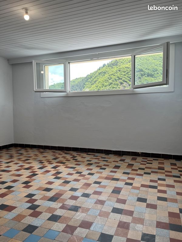 Appartement à louer, 72m², Digne-les-Bains
