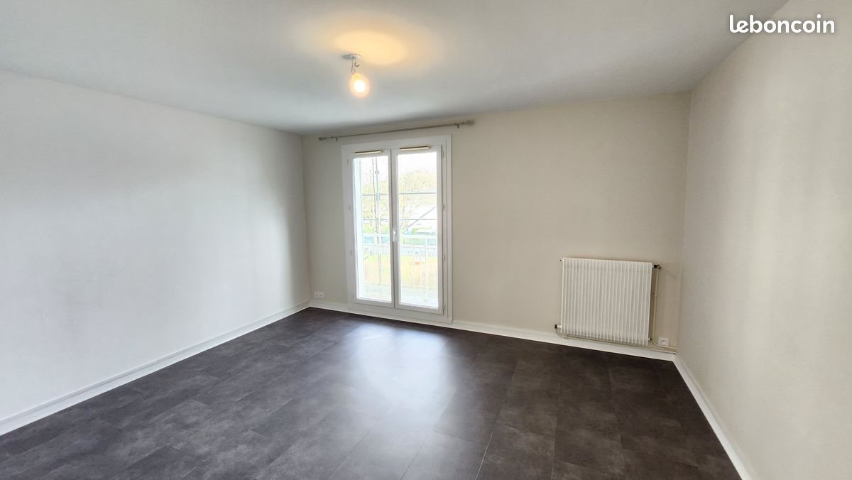 Appartement à louer, 50m², Saint-Paterne-Racan