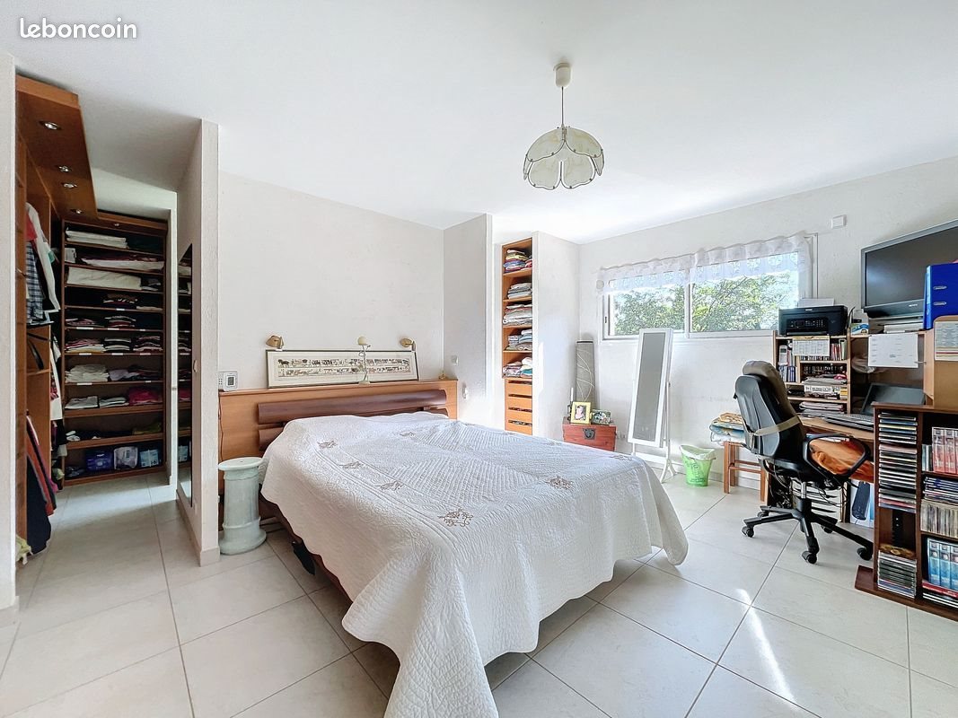 Maison à louer, 140m², Le Thoronet