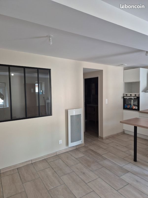Appartement à louer, 40m², Saïx