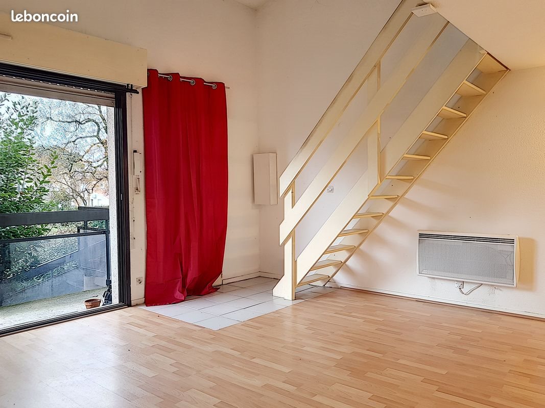 Appartement à louer, 44m², Pessac