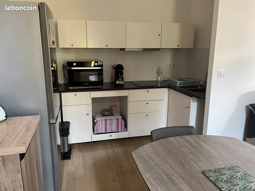 Appartement à louer, 39m², Calvisson