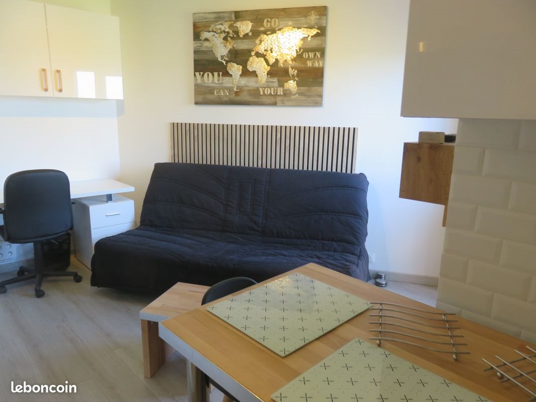 Appartement à louer, 21m², Charleville-Mézières