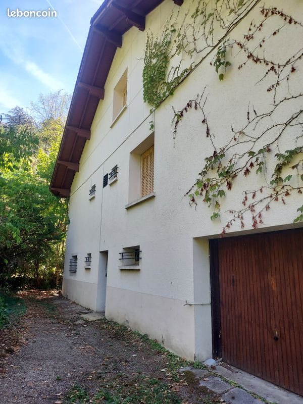 Maison à vendre, 300m², Saint-Egrève
