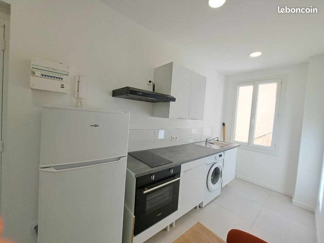 Appartement à louer, 25m², Toulon