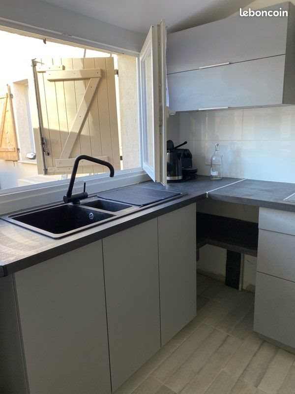 Appartement à louer, 20m², La Tour-d'Aigues
