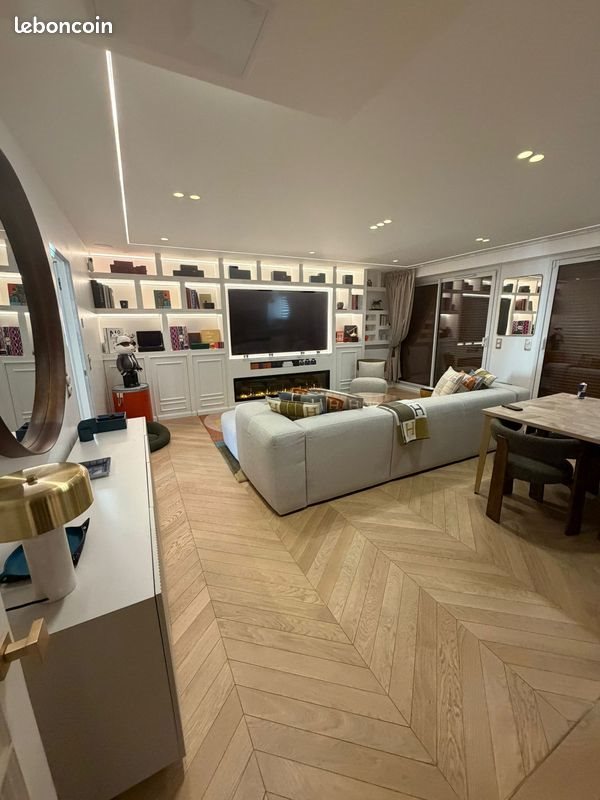 Appartement à louer, 83m², Neuilly-sur-Seine