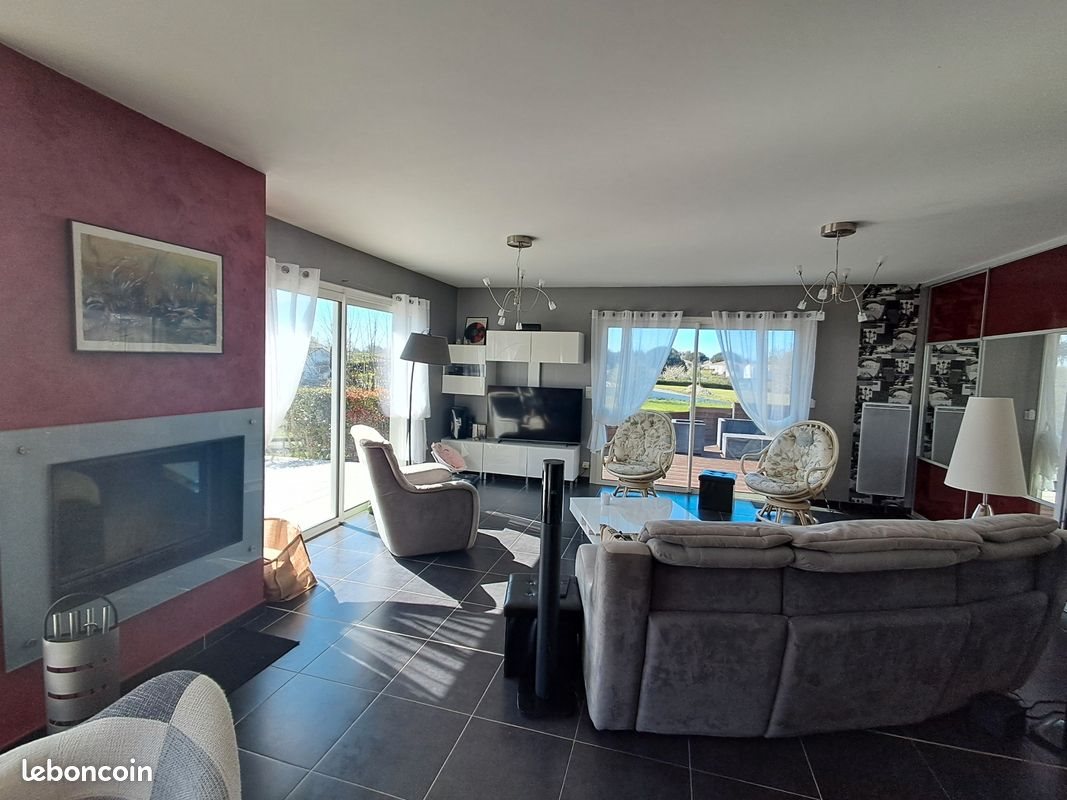 Maison à vendre, 132m², Cozes