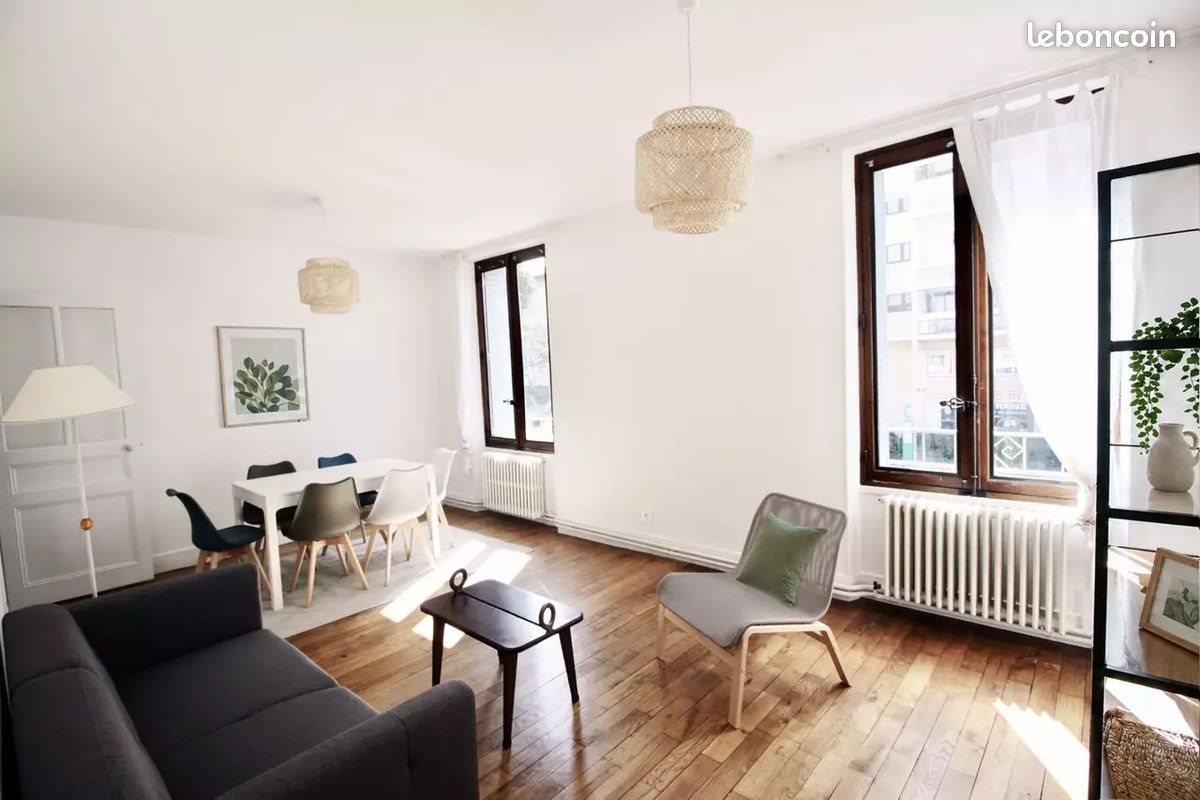 Appartement à louer, 82m², Chambéry