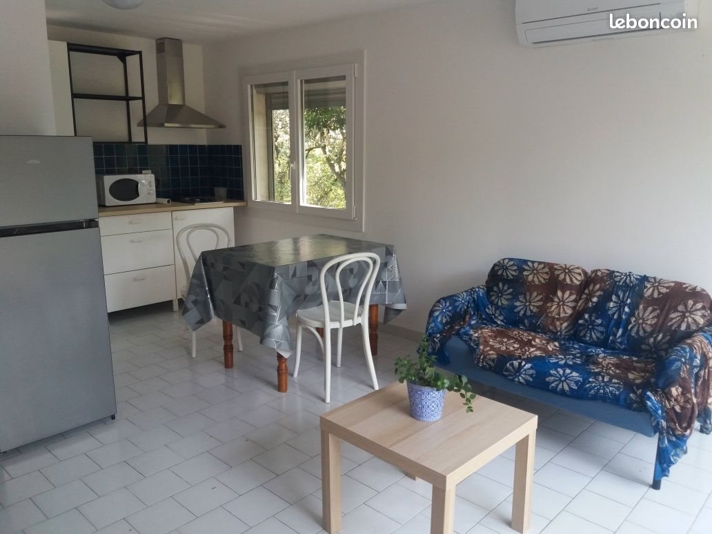 Appartement à louer, 30m², Nîmes