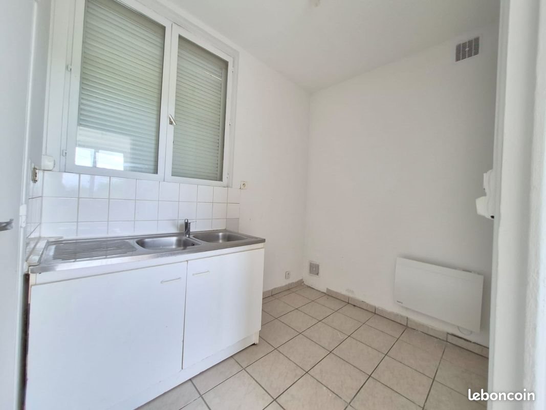 Appartement à louer, 20m², Saint-Gobain