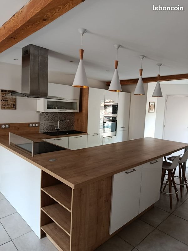 Maison à vendre, 130m², Villechenève