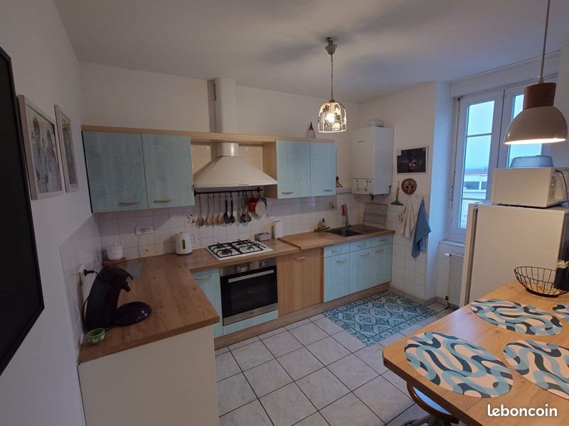Appartement à louer, 52m², Autun