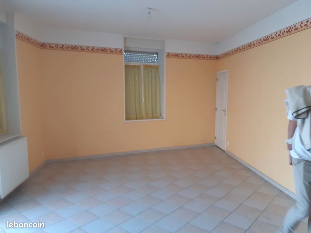 Appartement à louer, 74m², Wavrin