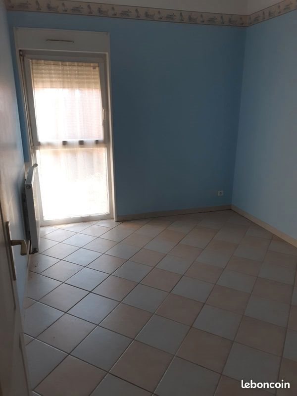 Appartement à louer, 74m², Wavrin