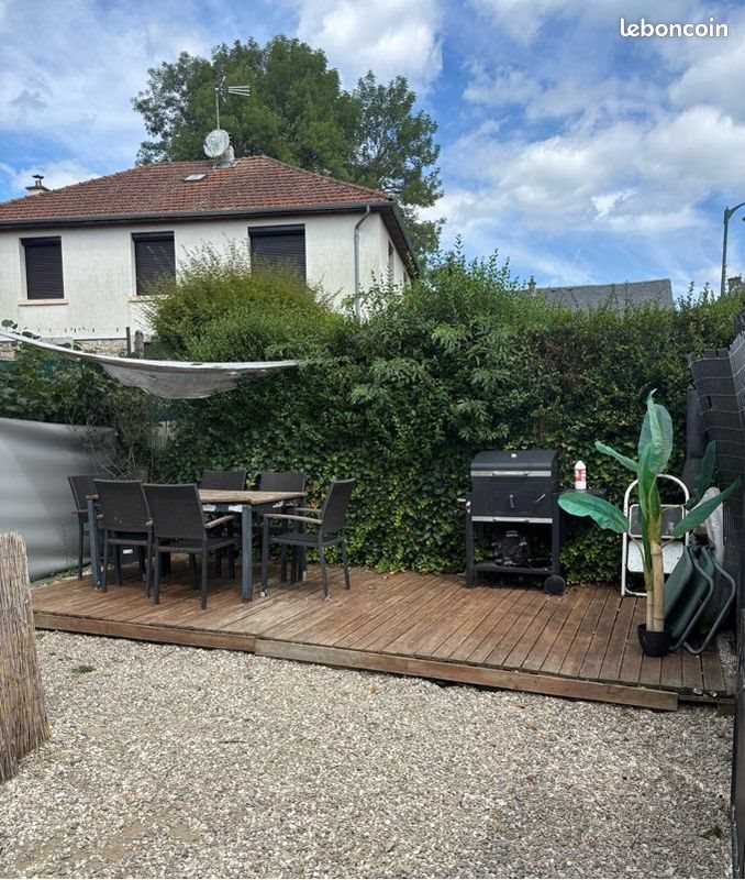 Maison à vendre, 111m², Bourg-Lastic