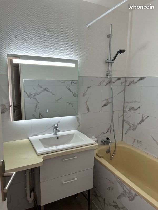 Appartement à louer, 38m², Brive-la-Gaillarde