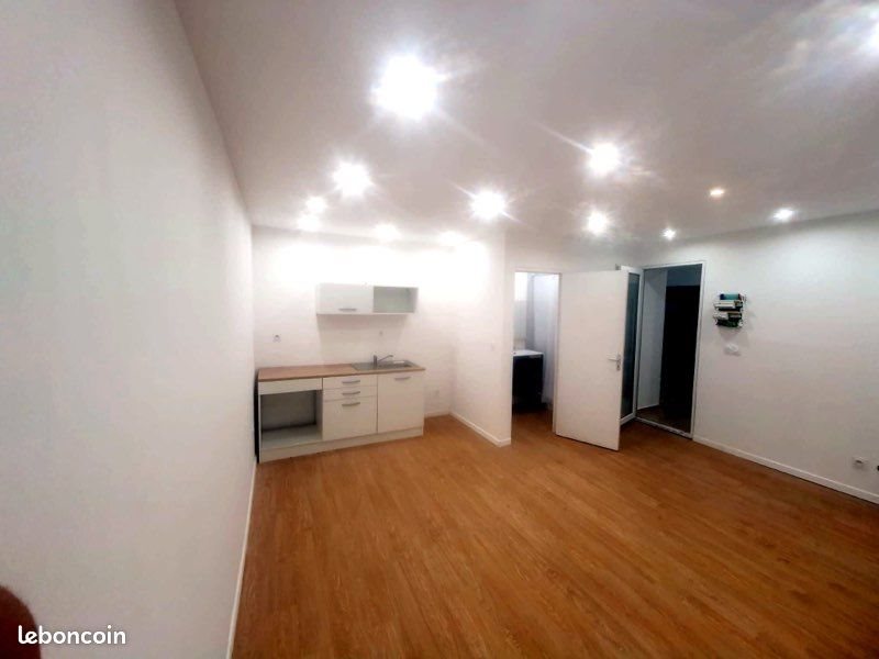 Appartement à louer, 26m², Bagnols-sur-Cèze