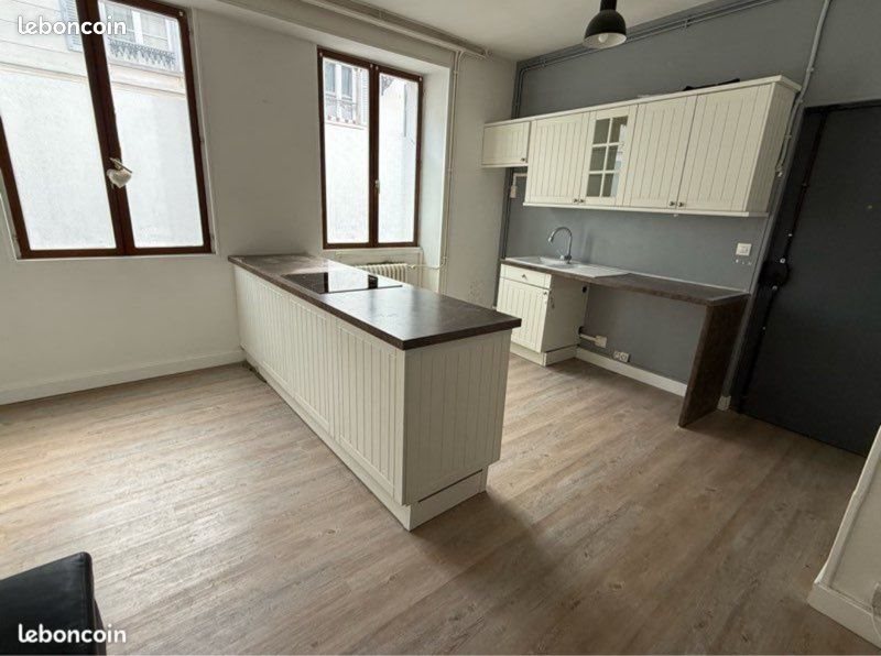 Appartement à louer, 45m², Château-Thierry