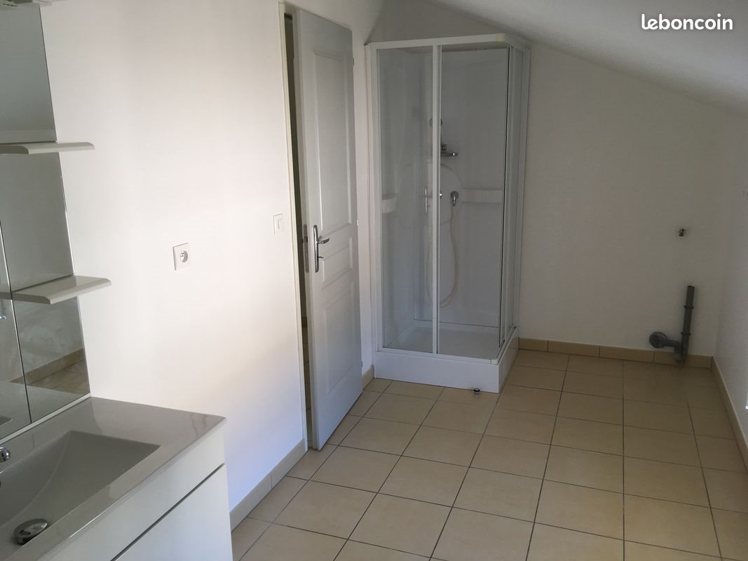 Appartement à louer, 50m², Rouillac