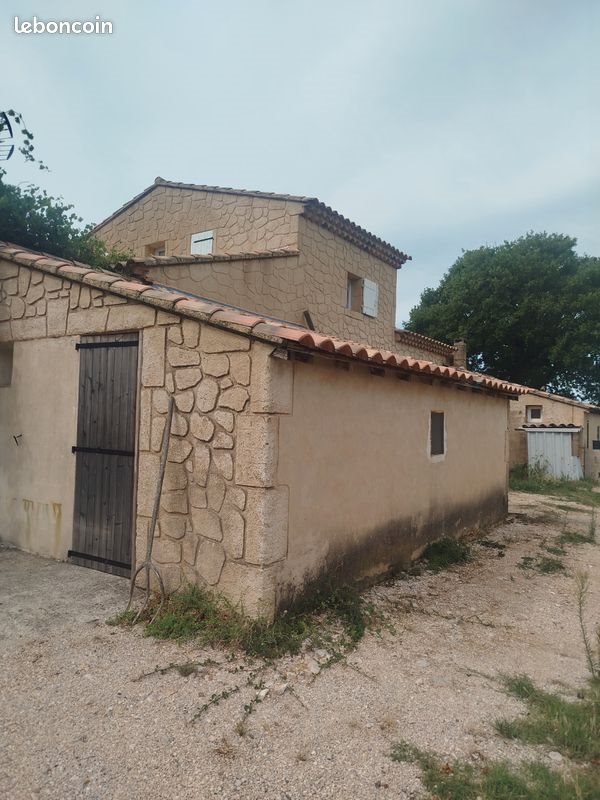 Maison à louer, 100m², Bédoin