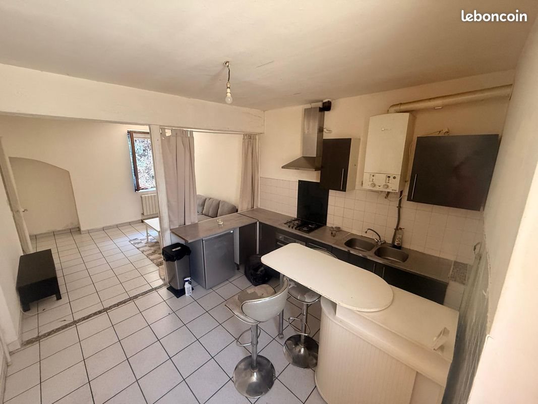 Appartement à louer, 48m², Saint-Etienne