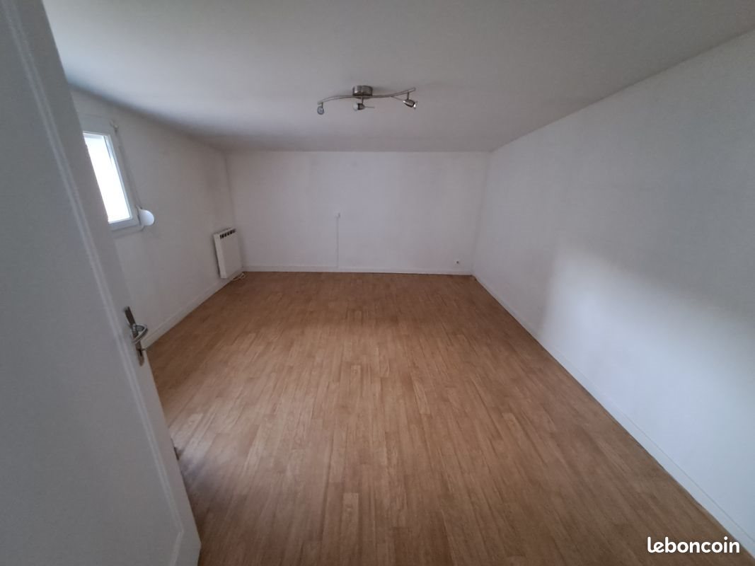 Maison à louer, 66m², Pont-Saint-Pierre