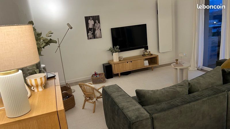Appartement à louer, 75m², Ajaccio