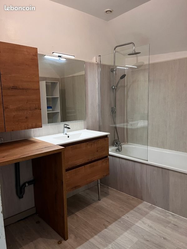 Appartement à louer, 58m², Villebois