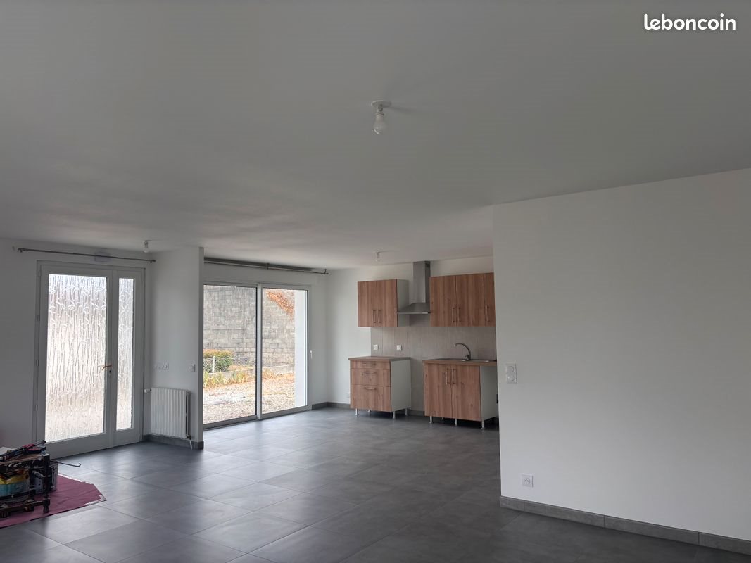 Maison à louer, 118m², Surgères