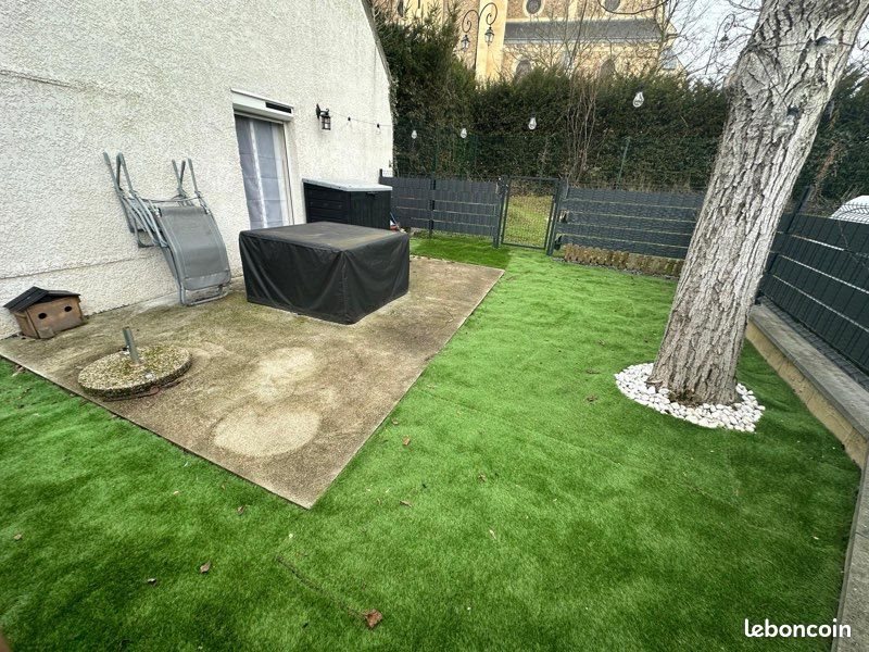 Appartement à louer, 40m², Santeny