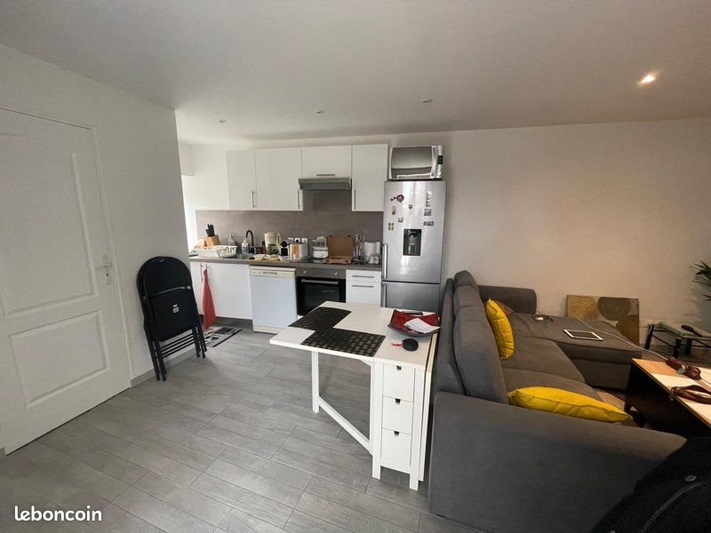Appartement à louer, 40m², Santeny