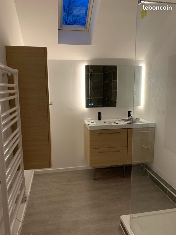 Appartement à louer, 110m², Saint-Léger-des-Vignes