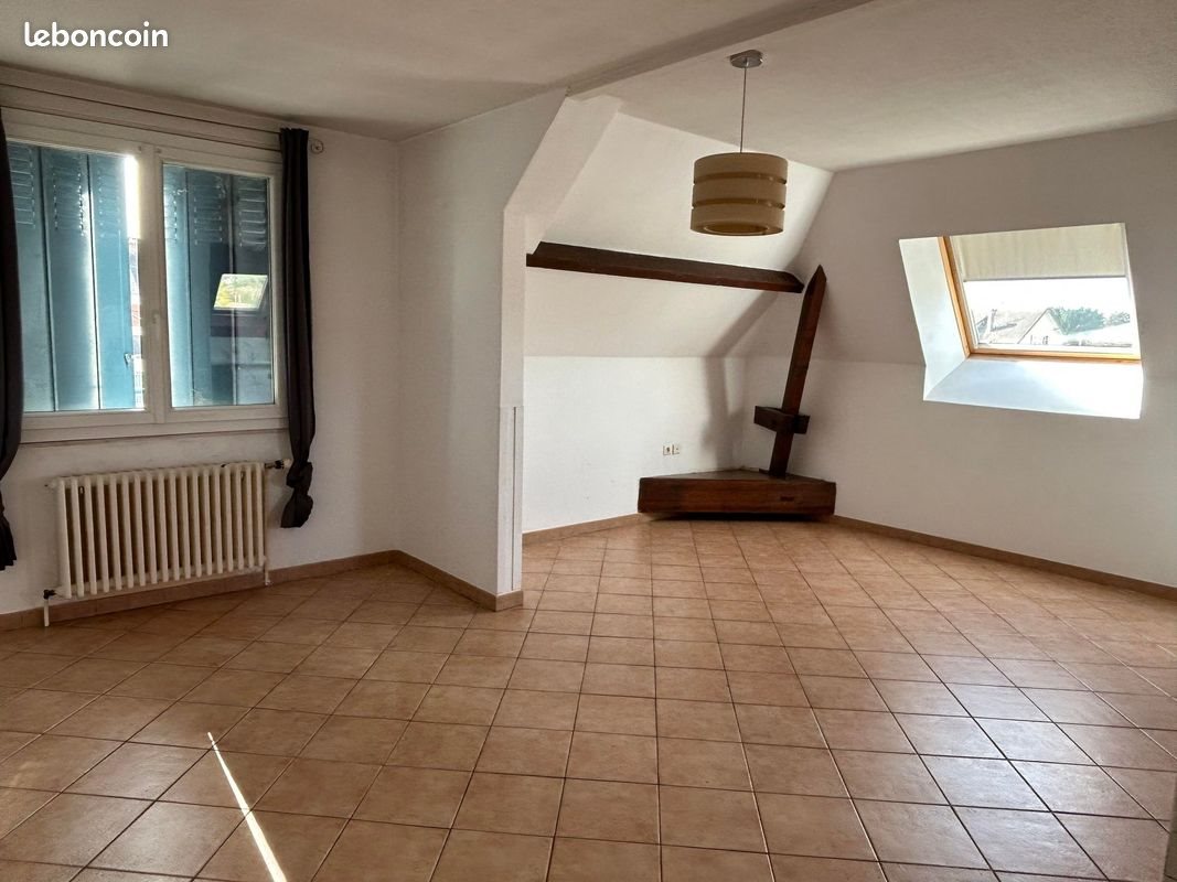 Appartement à louer, 70m², Joigny