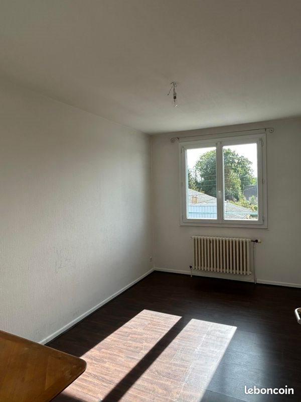 Appartement à louer, 70m², Joigny