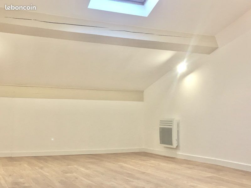 Maison à louer, 62m², Vins-sur-Caramy