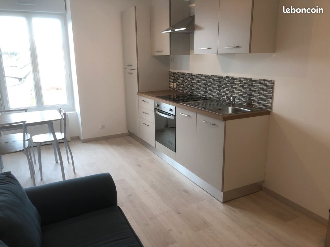 Appartement à louer, 45m², Noyant