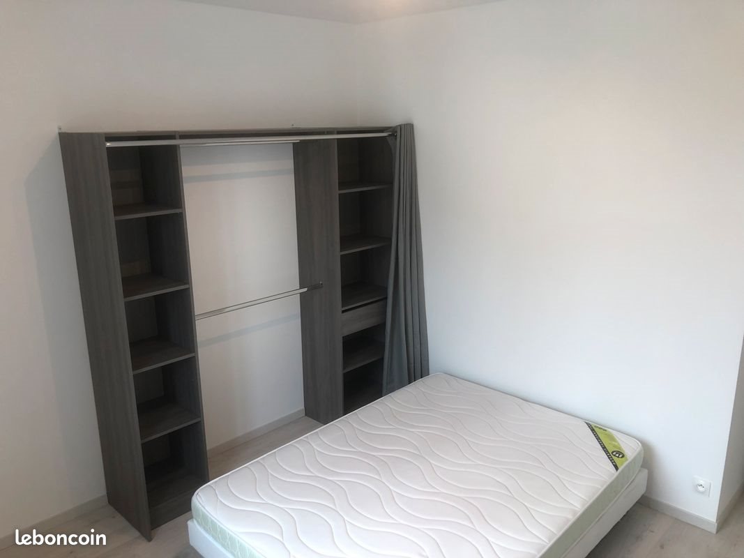 Appartement à louer, 45m², Noyant